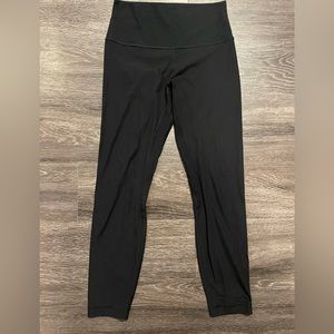 Black lululemon ribbed align leggings size 6